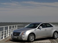 Cadillac CTS photo