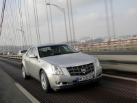 Cadillac CTS photo