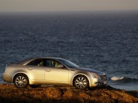Cadillac CTS photo