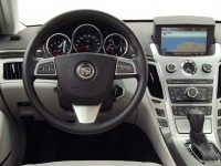 Cadillac CTS photo