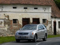 Cadillac SRX photo