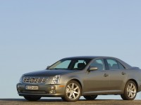 Cadillac STS photo