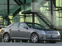 Cadillac STS photo