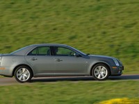 Cadillac STS photo