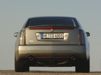 Cadillac STS photo