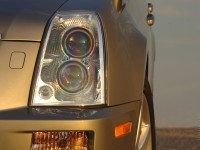 Cadillac STS photo