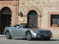 Cadillac XLR photo