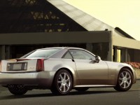 Cadillac XLR photo